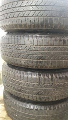 แม็ก6รูขอบ17พร้อมยางกู๊ดเยียร์225/65/17 ปี14-15 เดิมๆไม่มีซ่อม แม็ก6รูขอบ17พร้อมยางกู๊ดเยียร์225/65/17 ปี14-15 เดิมๆไม่มีซ่อม