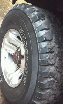 ยางมัด31แม็กขายแล้วอ๊อฟโรด ขอบ15 ปี12 ไม่รั่ว ไม่บวม ยางมัด31แม็กขายแล้วอ๊อฟโรด ขอบ15 ปี12 ไม่รั่ว ไม่บวม