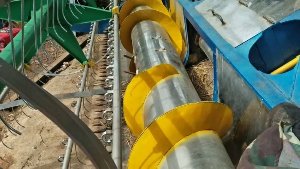 ขายรถเกี่ยวข้าวบางไทรการช่าง ช่วงล่าง12เครื่องมิตซู260โบว์6m61ปั๊ม24บิ้วใหม่พร้อมใช้