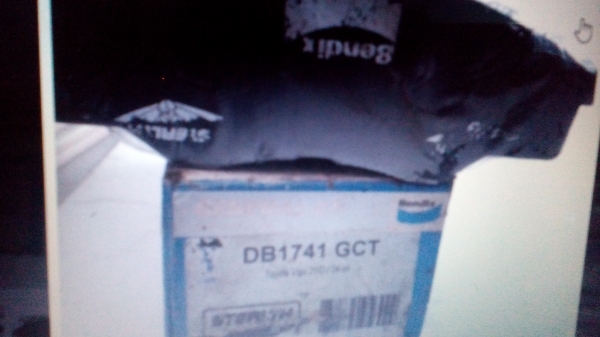 อะหลั่ยนิสสันฟรอนเทียร์ อะหลั่ยนิสสันฟรอนเทียร์