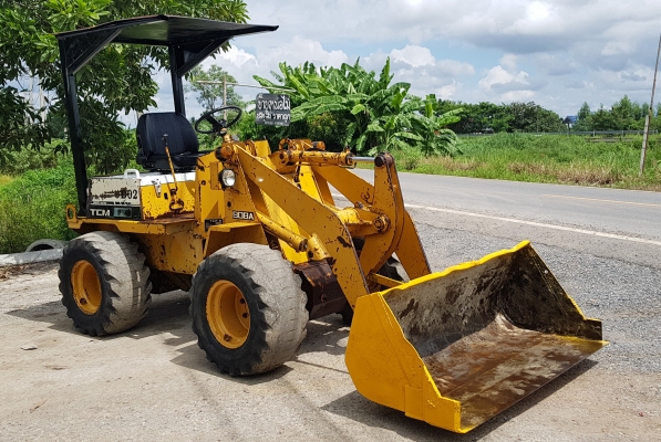 ขายด่วนรถยกตักเอวอ่อนTCMHL808A-2ตักยก2.5ตันยกสูง3เมตรรถขับเคลื่อน4ล้อเกียร์ท็อกโลฮายรถนอกเพื่งนำเข้ามายังไม่เคยใช้งานในเมืองไทยเลย