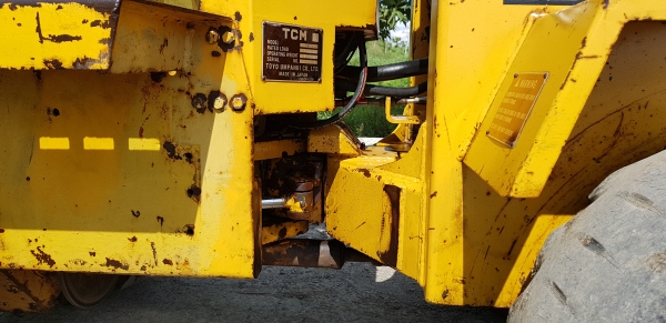 ขายด่วนรถยกตักเอวอ่อนTCMHL808A-2ตักยก2.5ตันยกสูง3เมตรรถขับเคลื่อน4ล้อเกียร์ท็อกโลฮายรถนอกเพื่งนำเข้ามายังไม่เคยใช้งานในเมืองไทยเลย