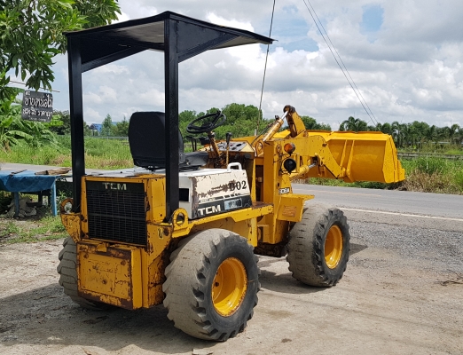 ขายด่วนรถยกตักเอวอ่อนTCMHL808A-2ตักยก2.5ตันยกสูง3เมตรรถขับเคลื่อน4ล้อเกียร์ท็อกโลฮายรถนอกเพื่งนำเข้ามายังไม่เคยใช้งานในเมืองไทยเลย