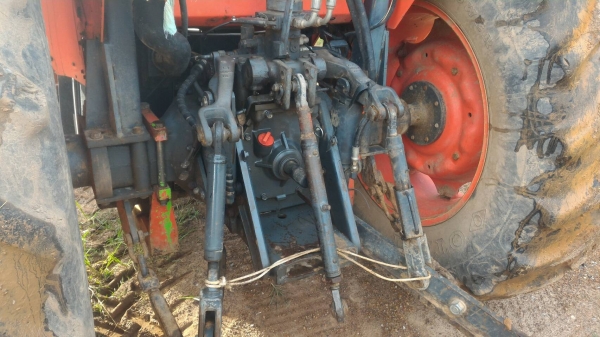 ขายรถไถ KUBOTA M7040 พร้อมดันหน้า และผาน 6 CMT รถสภาพเดิมๆ ราคา 435,000บาท สนใจโทร มีรถขนส่งทั่วไทย ร้านสามย่านแทรคเตอร์ อ.แกลง จ.ระยอง โทร 0818618678 ,0899347475 id line=0818618678 id line ขายรถไถ KUBOTA M7040 พร้อมดันหน้า และผาน 6 CMT รถสภาพเดิมๆ ราคา 435,000บาท สนใจโทร มีรถขนส่งทั่วไทย ร้านสามย่านแทรคเตอร์ อ.แกลง จ.ระยอง โทร 0818618678 ,0899347475 id line=0818618678 id line