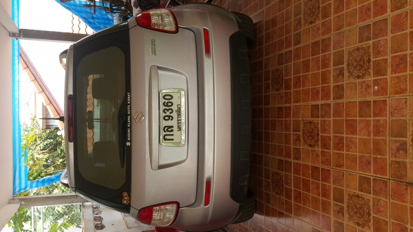 ขายรถเก๋งชูชูกิ  sx4