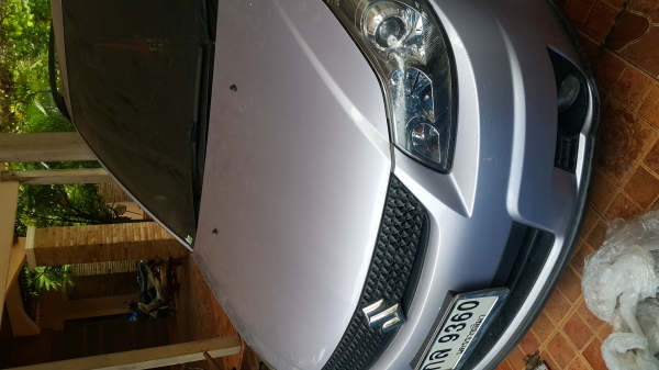 ขายรถเก๋งชูชูกิ  sx4