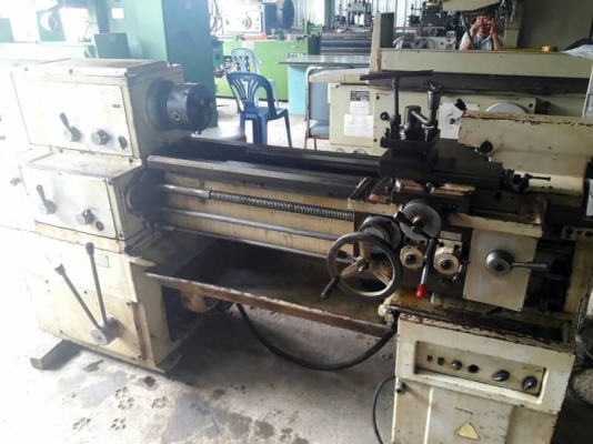 ขายกลึง6ฟุต3เพลาราคาถูกครับเครื่องแน่นครับ