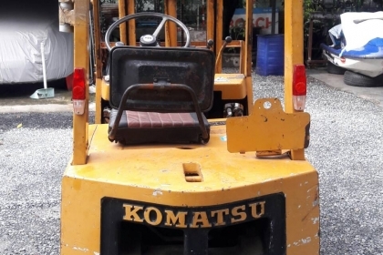 ขาย โฟล์คลิฟท์ KOMATSU FG15 เครื่องยนต์ติดปกติ เก่าญี่ปุ่น ขับง่ายใช้งานสะดวก เกียร์ออโต้ ราคา 85,000