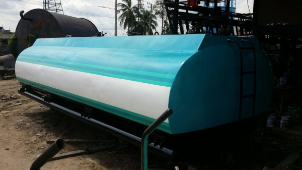 ถังน้ำมันสวยๆพร้อมส่งครับ แค่โทรสั่งจัดส่งถึงที่ ราคาตามตกลงครับ (ร้านวินิตรลาดหลุมแก้ว)