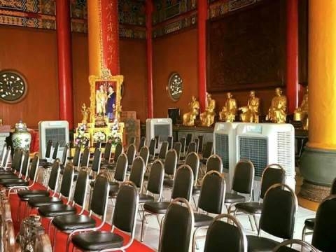 ให้เช่าพรมเช่าเวทีเครื่องเสียงเช่าเสากั้นเขตเช่าแผงกั้นจราจร0858125157