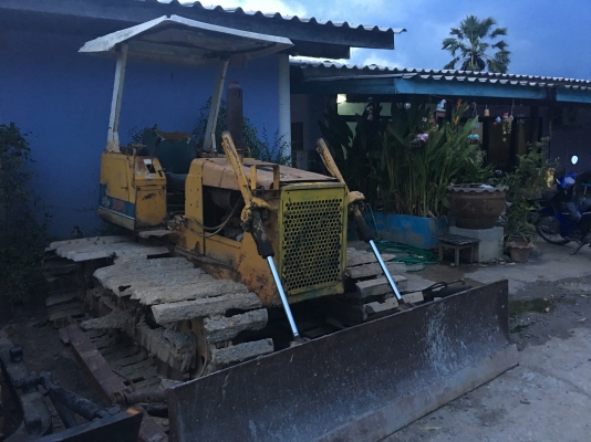 ขายรถแทร็กเตอร์D2-6PL สไลด์3ทิศทาง สภาพพร้อมใช้งาน เครื่องดี ช่วงล่างดีมากๆ ราคาต่อรองคุยกันได้ โทร 0616613023