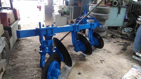 ขาย ผาน 3  โคลง 4 รถไถฟอร์ด เหล็กหนา