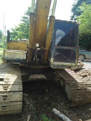 ขายรถแบคโฮ KOBELCO SK200-/// ราคา 550000 ขายรถแบคโฮ KOBELCO SK200-/// ราคา 550000