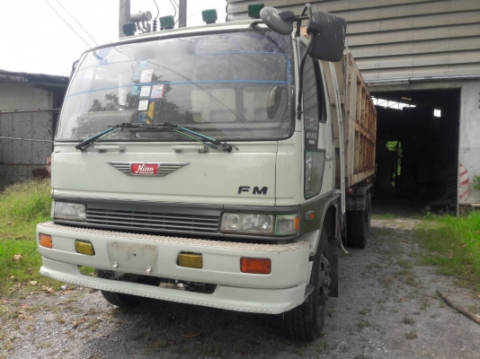 รถฮีโน่ 10 ล้อดั้ม FM3M 240 แรงม้า. ปี 41. สนใจติดต่อ 081 - 6079515