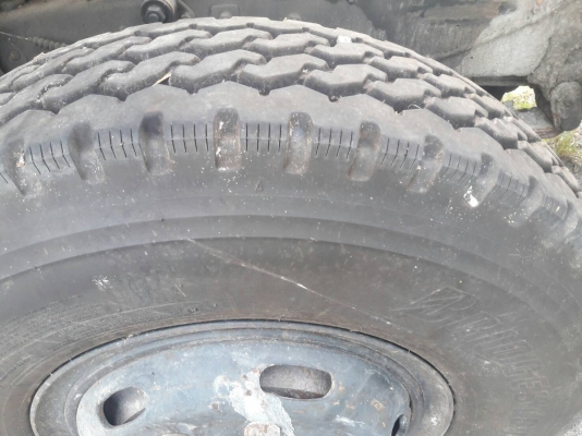 รถฮีโน่ 10 ล้อดั้ม FM3M 240 แรงม้า. ปี 41. สนใจติดต่อ 081 - 6079515