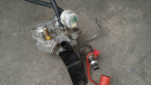 หม้อต้ม NGV ระบบดูด tomasetto AT04