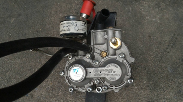 หม้อต้ม NGV ระบบดูด tomasetto AT04