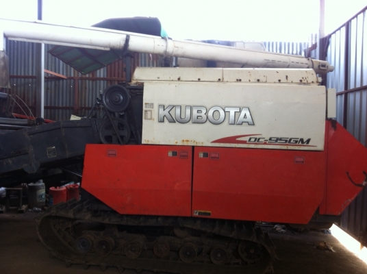 ขายรถเกี่ยว DC95GMติดต่อเบอร์ 063-3756692หรือ0990953891ต่อรอนได้ครับ