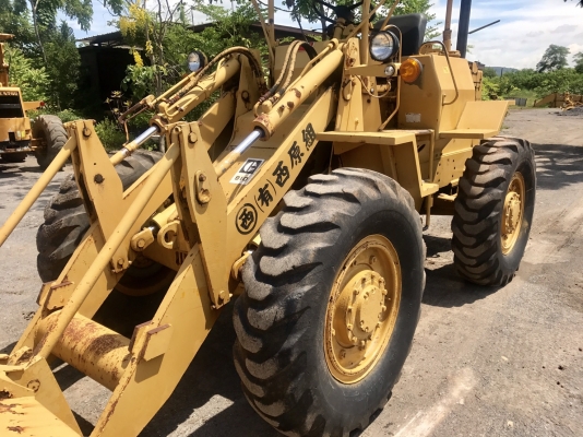 ขายรถตัก CATTERPILLA 910 สมบูรณ์พร้อมใช้ครับ FROM JAPAN ติดต่อ 063-9316985 ID LINE : 0639316985 ครับ