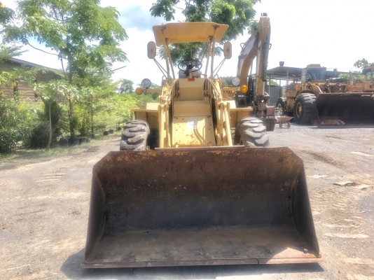 ขายรถตัก CATTERPILLA 910 สมบูรณ์พร้อมใช้ครับ FROM JAPAN ติดต่อ 063-9316985 ID LINE : 0639316985 ครับ