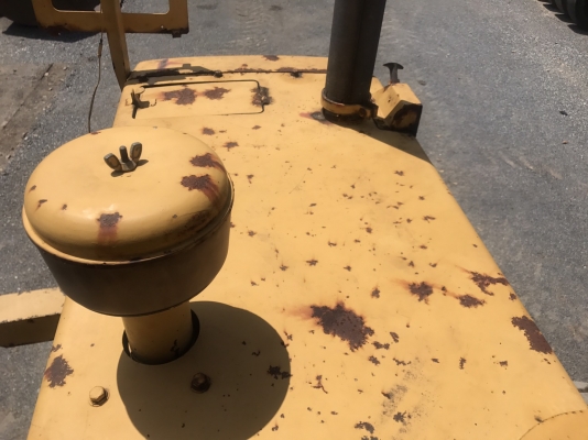 ขายรถตัก CATTERPILLA 910 สมบูรณ์พร้อมใช้ครับ FROM JAPAN ติดต่อ 063-9316985 ID LINE : 0639316985 ครับ