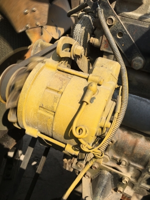 รถบดเจ็ดล้อยาง DYNAPAC R20 เครื่องยนต์ ISUZU 6BD1 พวงมาลัยเพาเวอร์ FROM JAPAN สภาพพร้อมใช้งาน สนใจติดต่อ 063-9316985 ID LINE : 0639316985 ครับ