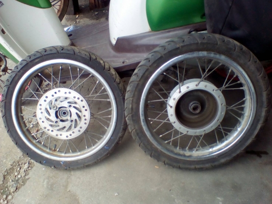 ล้อ Clikck 2 ล้อ