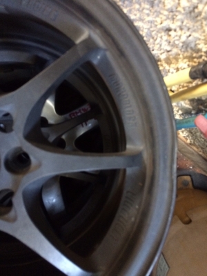 ล้อก๊อบขอบ15- มีรอยมีดุ้ง นิดหน่อย 2วงซ่อมก้อสวยไม่ซ่อมก้อใส่ได้ ครับ ล้อก๊อบขอบ15-6.5 นิ้วออฟ35 1 คู่ 7 นิ้ว ออฟ 42 1คู่ ครับ 4รู100 มีรอยมีดุ้ง นิดหน่อย 2วงซ่อมก้อสวยไม่ซ่อมก้อใส่ได้ ครับรับของ ลาดพร้าว 87