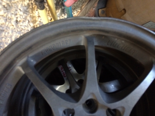 ล้อก๊อบขอบ15- มีรอยมีดุ้ง นิดหน่อย 2วงซ่อมก้อสวยไม่ซ่อมก้อใส่ได้ ครับ ล้อก๊อบขอบ15-6.5 นิ้วออฟ35 1 คู่ 7 นิ้ว ออฟ 42 1คู่ ครับ 4รู100 มีรอยมีดุ้ง นิดหน่อย 2วงซ่อมก้อสวยไม่ซ่อมก้อใส่ได้ ครับรับของ ลาดพร้าว 87