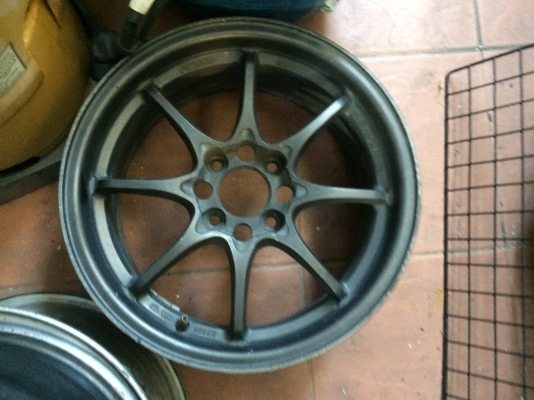 ล้อก๊อบขอบ15- มีรอยมีดุ้ง นิดหน่อย 2วงซ่อมก้อสวยไม่ซ่อมก้อใส่ได้ ครับ ล้อก๊อบขอบ15-6.5 นิ้วออฟ35 1 คู่ 7 นิ้ว ออฟ 42 1คู่ ครับ 4รู100 มีรอยมีดุ้ง นิดหน่อย 2วงซ่อมก้อสวยไม่ซ่อมก้อใส่ได้ ครับรับของ ลาดพร้าว 87