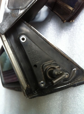 กระจกมองข้าง BENZ w123