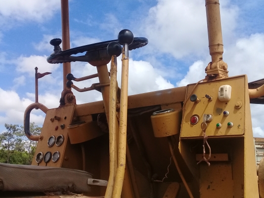 ขายรถตักล้อยาง.เอวออ่นขนาด2คิวครึ่ง