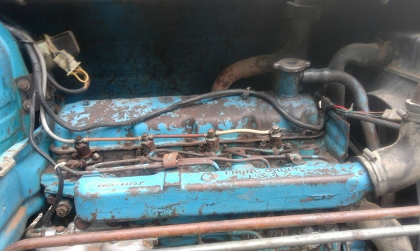 ขายรถไถฟรอด 77 รุ่นT5 มีดันหน้า+ผาน6 มีเล่มทะเบียน ราคาเบาๆ