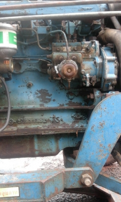 ขายรถไถฟรอด 77 รุ่นT5 มีดันหน้า+ผาน6 มีเล่มทะเบียน ราคาเบาๆ