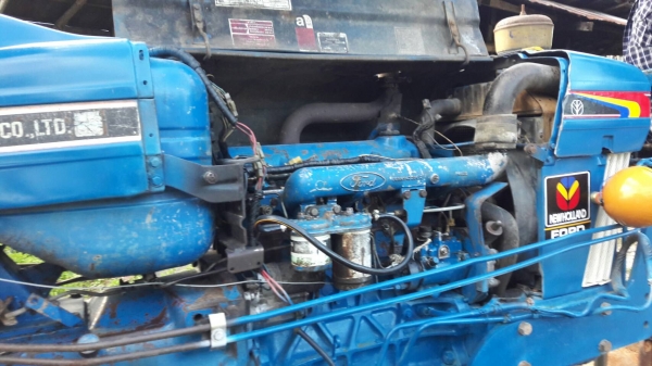 ขายรถไถ Ford 6610 แท้ รถเดิมจากห้าง รถปี38รุ่นสุดท้ายของFord 6610 มีอุปกรณ์หน้าหลัง มีเล่มพร้อมโอนครับ