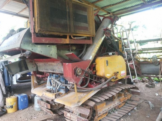 ขายตามสภาพ รถเกี่ยวข้าว ช้างน้อยไวไฟเกษตรพัฒนารองกระสอบพร้อมเกียว