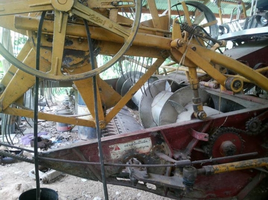 ขายตามสภาพ รถเกี่ยวข้าว ช้างน้อยไวไฟเกษตรพัฒนารองกระสอบพร้อมเกียว ขายตามสภาพ รถเกี่ยวข้าว ช้างน้อยไวไฟเกษตรพัฒนารองกระสอบพร้อมเกียว