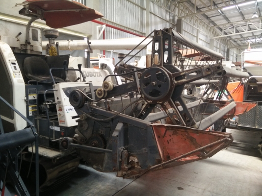 ขายรถเกี่ยวข้าว Kubota DC-95GM ตามสภาพใช้งานได้ปกติ ราคาเบาๆ สนใจรีบจองกันมาเลยครับ ติดต่อสันต์