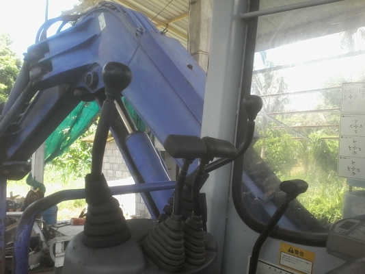 รถแมคโค เก่าญีปุน มิตซู30SR รถแมคโค เก่าญีปุน มิตซู30SR