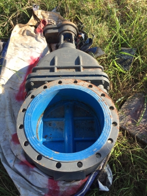 จำหน่ายเกทวาล์ว 16 นิ้ว มอก. DN400 14,450 ขายลดครึ่งราคาของใหม่