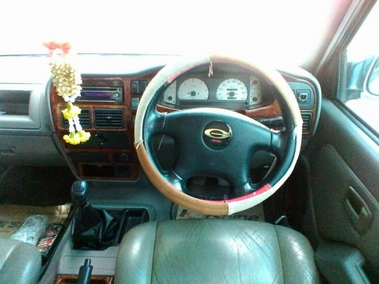 รถครอบครัว 7ที่นั่ง