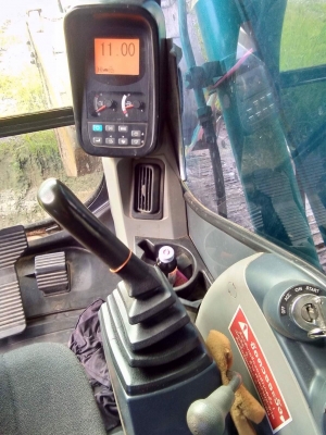 ขายรถแบคโฮ KOBELCO SK75 SUPER ไมล์ 2400 ชม.ราคา 1200000