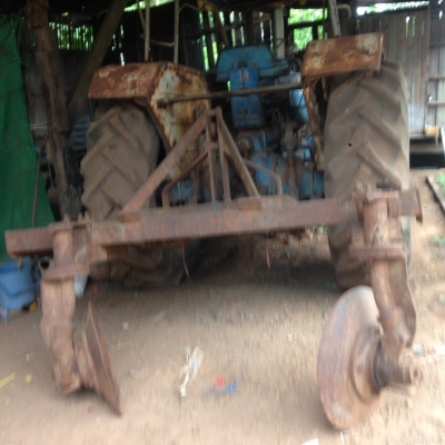 เครืีองมือการเกษตร