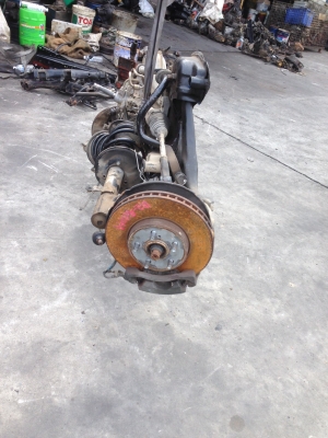 ขายคานหน้า Toyota Wish ทั้งชุด จ้าๆๆๆ