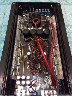 แอมป์คลาสดี เวอเทค1500w มือสองสภาพดีใช้งานปกติ ไม่มีฝาหลัง เบสลูกโต ขับ10"-12"หล่อว้อยไม่เกิน3"ได้ ขาย 1850 บาท สนใจ0892425454 อยู่สระบุรี แอมป์คลาสดี เวอเทค1500w มือสองสภาพดีใช้งานปกติ ไม่มีฝาหลัง เบสลูกโต ขับ10"-12"หล่อว้อยไม่เกิน3"ได้ ขาย 1850 บาท สนใจ0892425454 อยู่สระบุรี