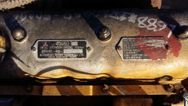 ขายเครื่องเก่าญี่ปุ่น mitsubishi 4DQ50 พร้อมเกียร์ออโต้ 086 2498768