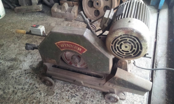 เครื่องตัดเหล็กไฟเบอร์มอเตอร์ 3 สาย