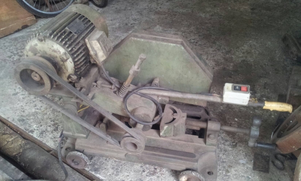 เครื่องตัดเหล็กไฟเบอร์มอเตอร์ 3 สาย