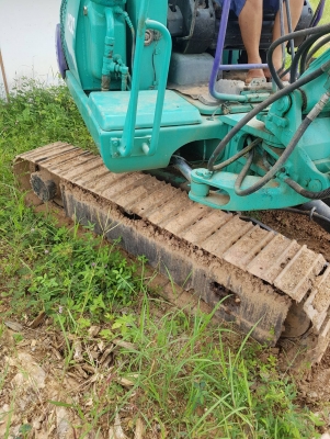 ขายรถแบคโฮ KOMATSU PC30-7 ราคา 320000