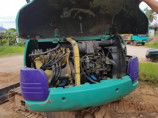 ขายรถแบคโฮ KOMATSU PC30-7 ราคา 320000